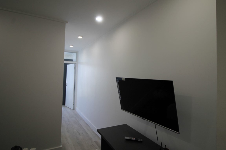 2 Bedroom Property for Sale in Woodstock Western Cape